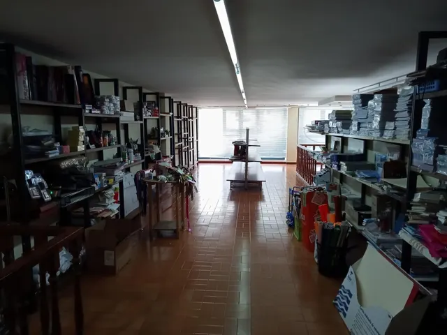 LOCAL COMERCIAL DE DOS ALTURAS EN BOIRO — 5