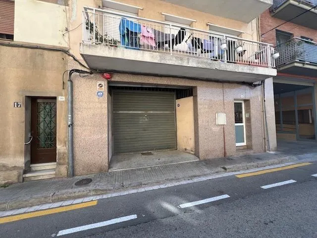 LOCAL COMERCIAL DE 400 M2 EN EL CENTRO DE SANT VICENS DELS HORTS — 20