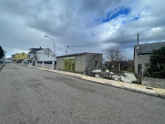 SE VENDE SOLAR EN CACABELOS — 8