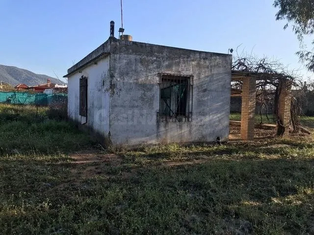 CTRA PALMA DEL RIO - Parcela con escrituras del terreno de 3
