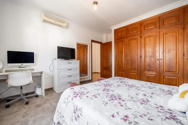 Exclusivo Chalet Pareado en Esquina – Cancelada (Estepona) — 10