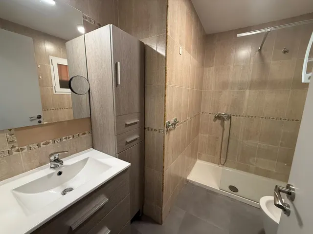 Acogedor Piso Reformado en Benidorm - ¡Tu Refugio Ideal! — 6