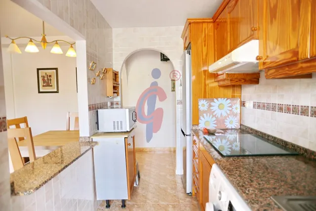 ¡Planta baja a la venta en el Pinar de Guardamar! Orientación oeste, cochera opcional — 12