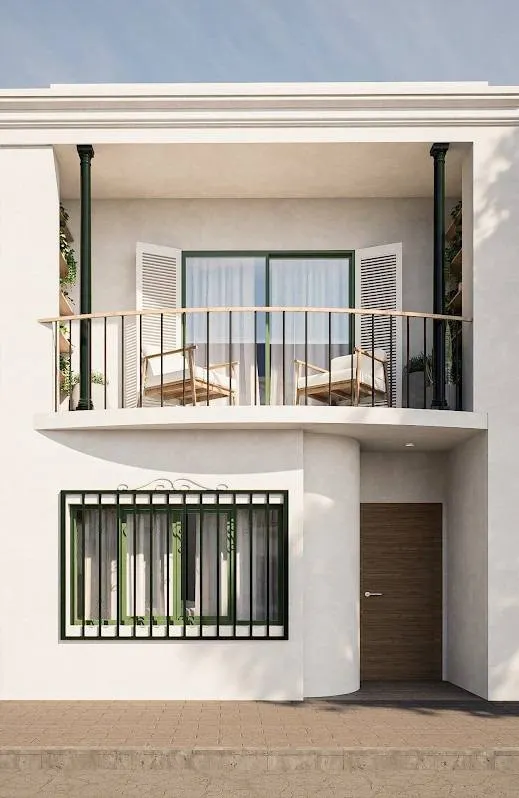 Exclusiva casa mata reformada con terraza y solárium privado en el casco antiguo de Estepona — 4