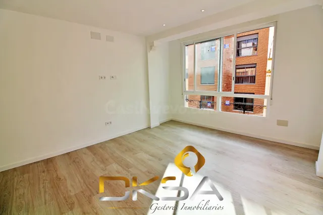 Piso en venta, listo para entrar y perfectamente ubicado en  - foto 3