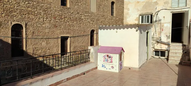 SE VENDE  CASA EN CANTORIA ( ALMERÍA ), DE 5 habitaciones Y GARAJE. — 25