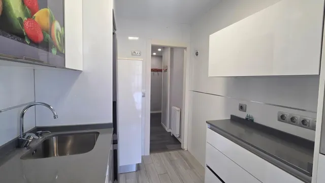 2 habitaciones y garaje cerrado, para entrar a vivir — 12