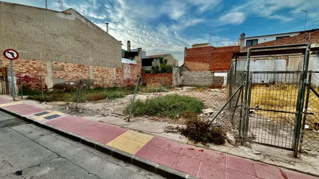 SOLAR URBANO 296 M2 EN EL PALMAR – PROYECTO VISADO, 16 M DE  - foto 3