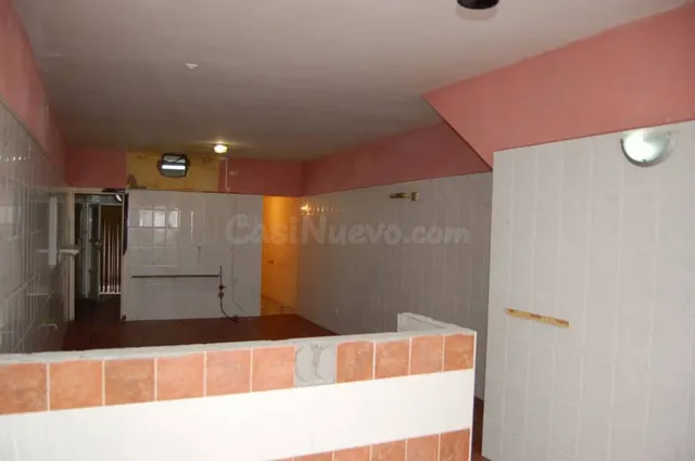 LOCAL COMERCIAL 70 m2 - foto 2
