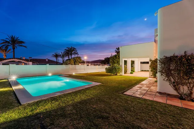 Chalet 5 habitaciones 296m² en venta - Marbella - foto 4