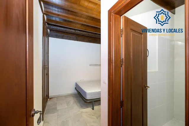 Barrio del Realejo. Precioso apartamento de un dormitorio y un baño junto al Campo del Príncipe. — 10