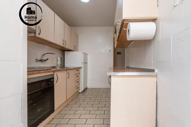 Piso de 87 m2 con 3 dormitorios en Pedro Antonio de Alarcón 27, junto a Recogidas — 13