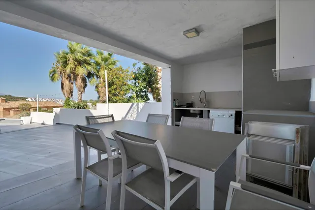 Chalet 4 habitaciones 292m² en venta - Playa la alcaidesa — 46