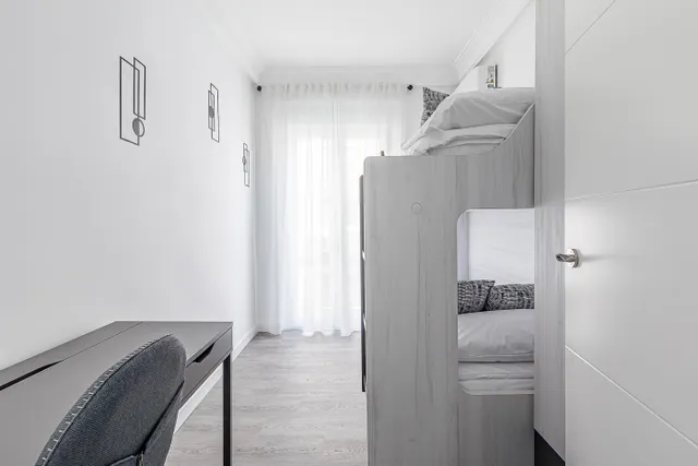 AVC INMOBILIARIO ALQUILA PISO — 10