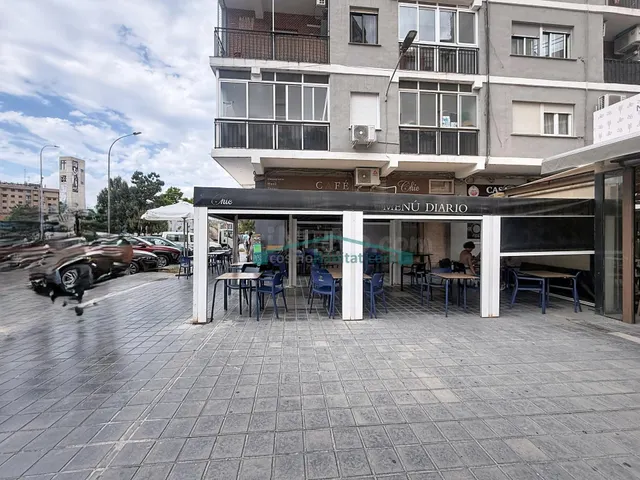 TRASPASO CAFETERÍA / BAR EN FUNCIONAMIENTO – CAMPANAR, VALEN