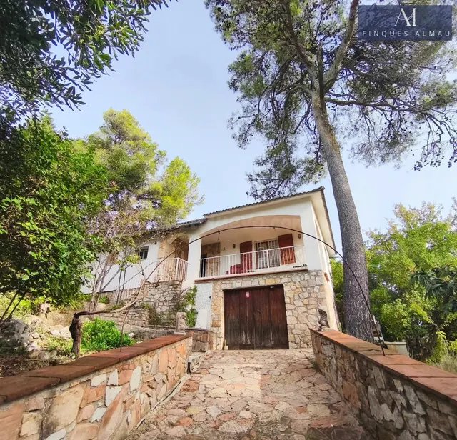Casa en venta en la Font del bosc (Mediona)