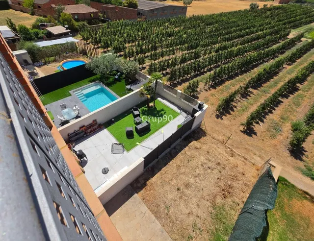 ¡a estrenar! espectacular casa adosada con gran jardín a 20 min de Lleida — 48