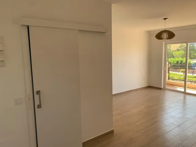 Los cristianos  Piso 1 habitación a 200 metros del mar en urb de calidad — 2