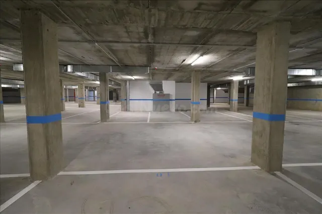 Venta de garaje en Calle Río Eo, Lugo - foto 4