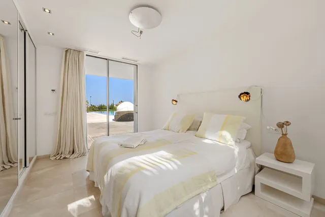 Chalet 7 habitaciones 676m² en venta - Marbella — 24