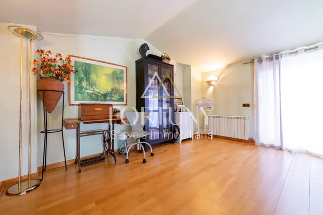 Casa adosada en venta en Passatge de Montbrió del Camp, Reus. — 40