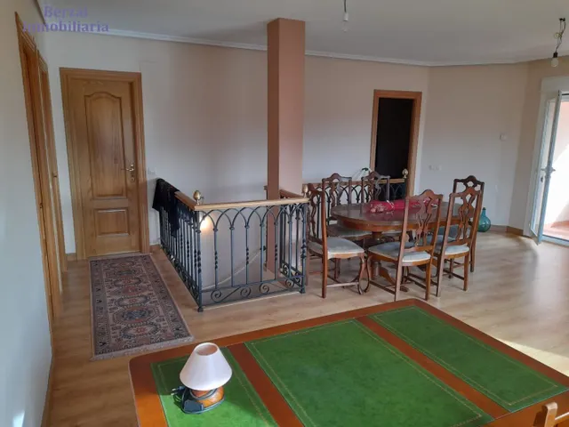Magnifica casa, con más de dos mil metros de terreno. — 30
