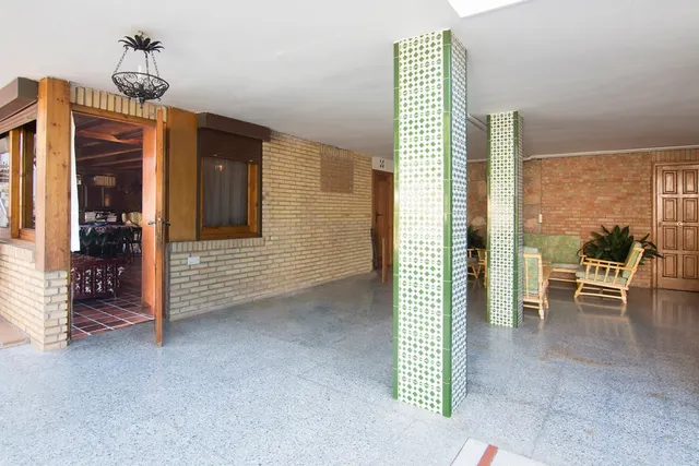 MAGNIFICO CHALET CON PISCINA EN COLINAS BERMEJAS — 19
