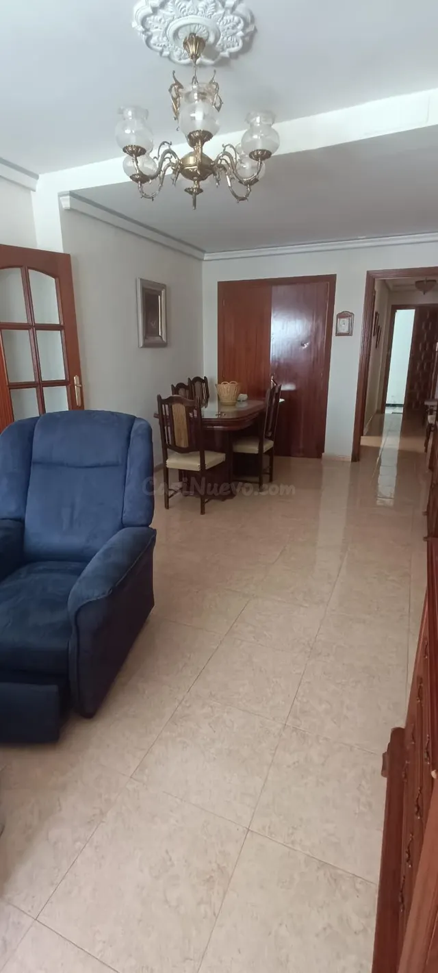 PISO CÉNTRICO EN PLANTA BAJA - foto 3