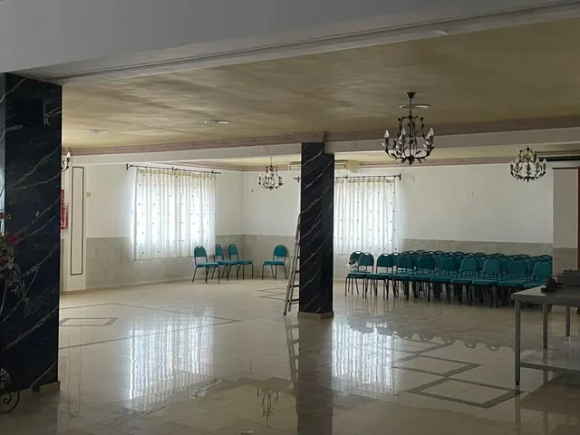 SALÓN DE  BODAS Y RESTAURANTE EN VENTA — 13