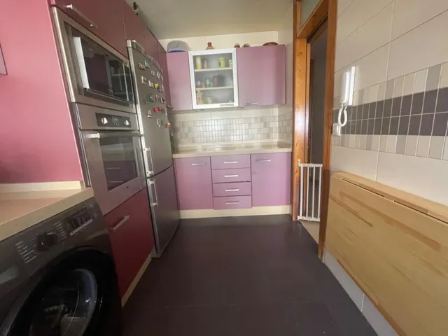 Se alquila vivienda en avda. ramón puyol ideal para maestros — 12