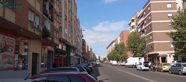 Venta de Piso en Av Ricardo Carapeto - Badajoz (Badajoz) - foto 2