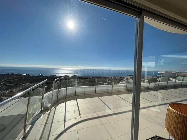 LLAVE EN MANO. ÁTICO IMPRESIONANTE CON ENORME TERRAZA, ORIEN - foto 3