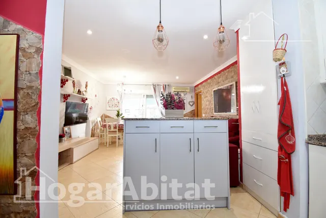 Inmejorable ubicación en pleno centro y vistas despejadas en este ático dúplex exterior con terraza — 31