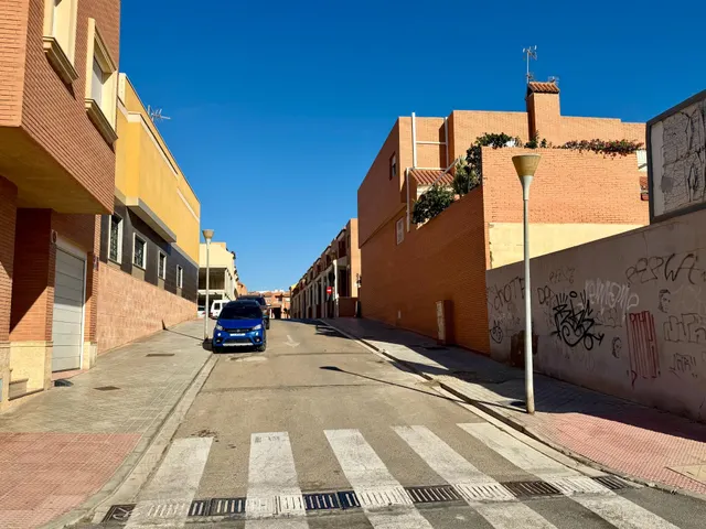 DOS INMUEBLES EN ESQUINA PARA CONSTRUIR TU CASA EN ALMERÍA – 103 m2 DE PARCELA — 6