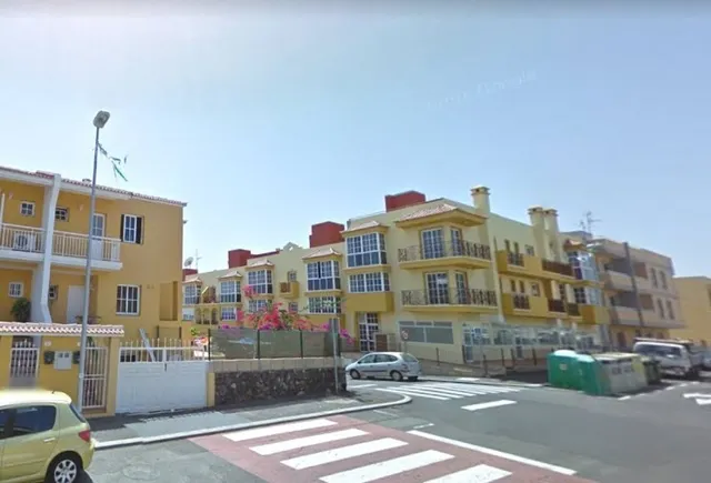 Piso .3 habitacions ,2 baños, garaje, trastero y lavadero