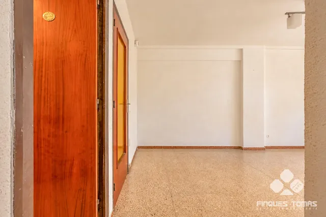 Piso con balcón en Segur de Calafell — 6