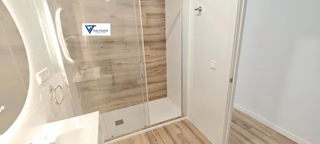 VENTA BAJO VIVIENDA MONCADA PARA ESTRENAR — 7