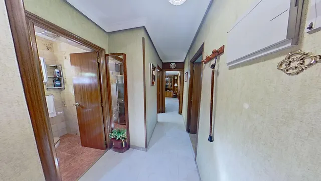 Piso 3 dorm. con terraza en Entrevías · 220.000 € — 23
