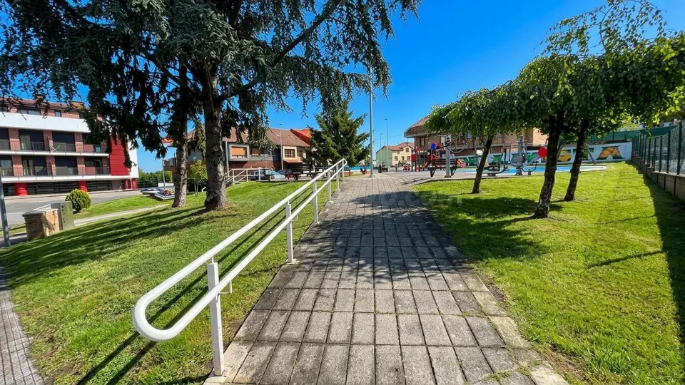 Piso luminoso y exterior en Guarnizo (El Astillero) – Ideal para entrar a vivir o inversión
