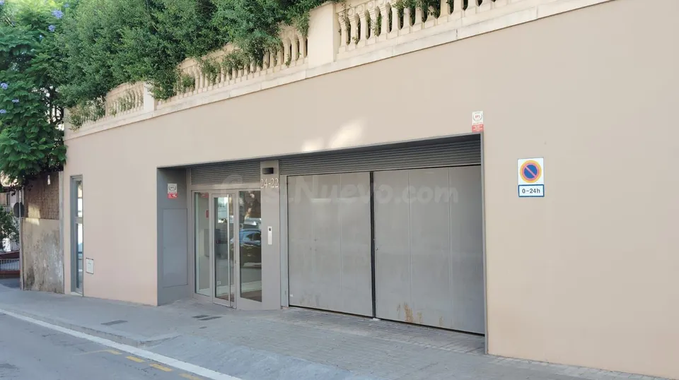 Parking de moto 2m² en alquiler - Barcelona