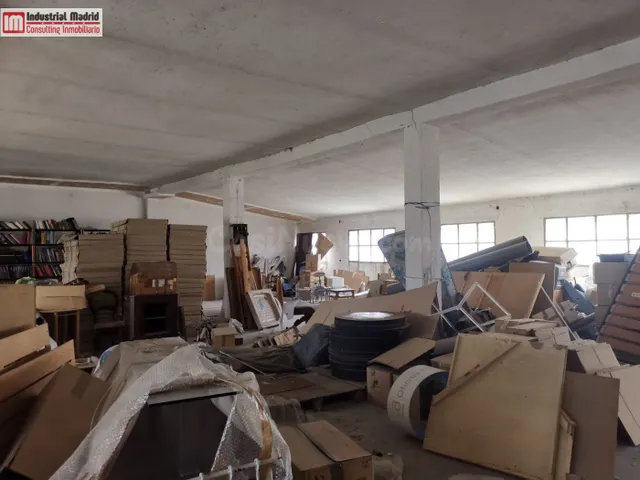 Venta de nave industrial en P. I Los Robles en Arganda del R - foto 3