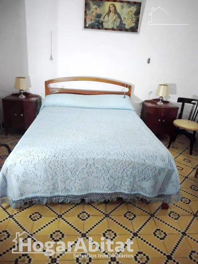 ¡GRAN OPORTUNIDAD! ECONÓMICA Y AMPLIA CASA CON GARAJE — 17