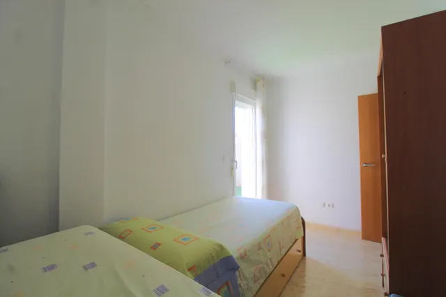 Ático de 3 dormitorios y 2 baños, con solárium privado y plaza de aparcamiento — 11