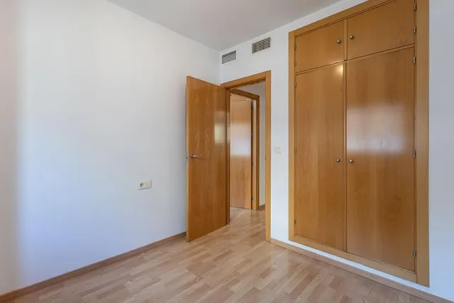 Ático dúplex junto Alhamar con 2 garajes y 2 trasteros — 17