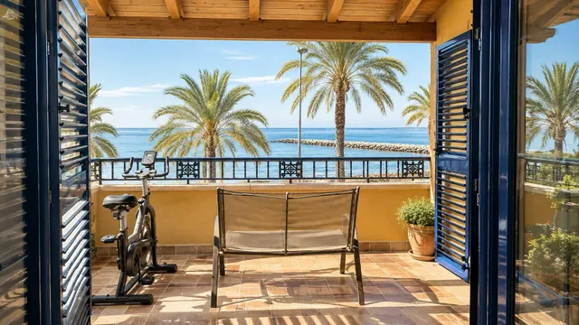 Chalet independiente en primera línea de mar en Santiago Bernabéu, Santa Pola — 9