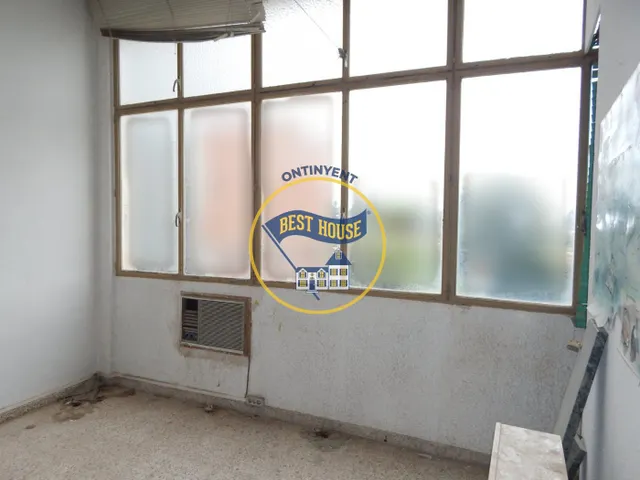 LUMINOSO LOCAL COMERCIAL EN EL LLOMBO, ONTINYENT — 8