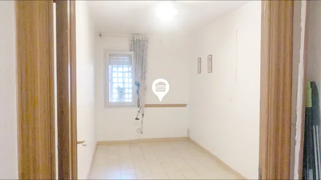Piso grande y luminoso — 7