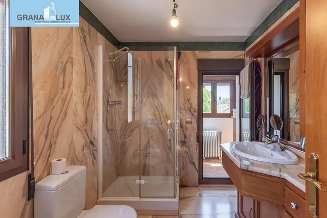 Chalet Exclusivo en Camino Bajo de Huétor — 21