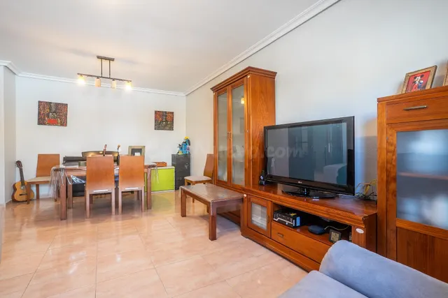 HUERCAL ALMERIA - LOS PINOS: TRIPLEX 4 DORMITORIOS + 3 BAÑOS - foto 2
