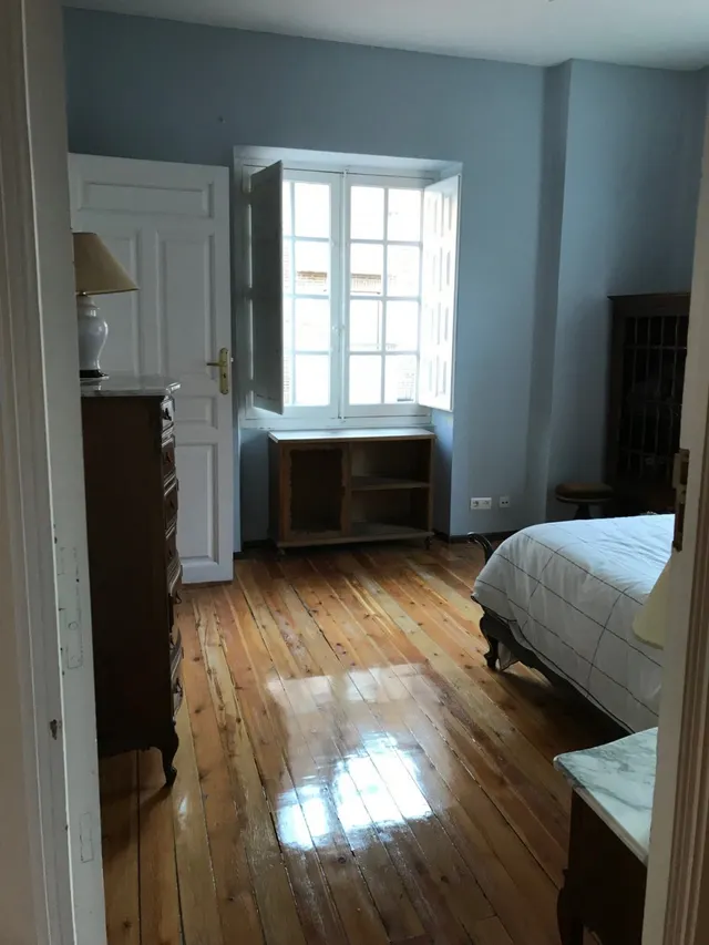 IMPRESIONANTE CASA EN EL CENTRO DE VALENCIA DE DON JUAN, IDEAL NEGOCIO. EN PERFECTO ESTADO. — 36